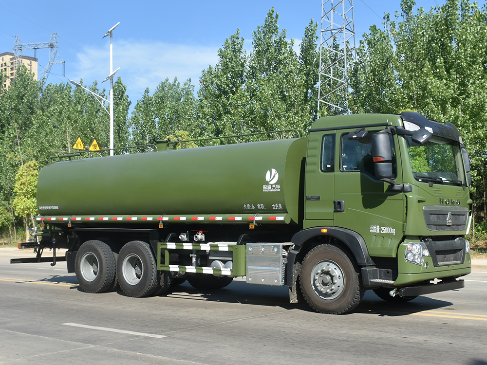 18.3方重汽豪沃TX曼310馬力后雙橋灑水車