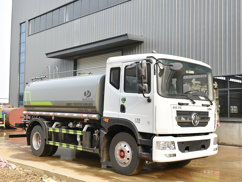 12方D9玉柴165馬力灑水車