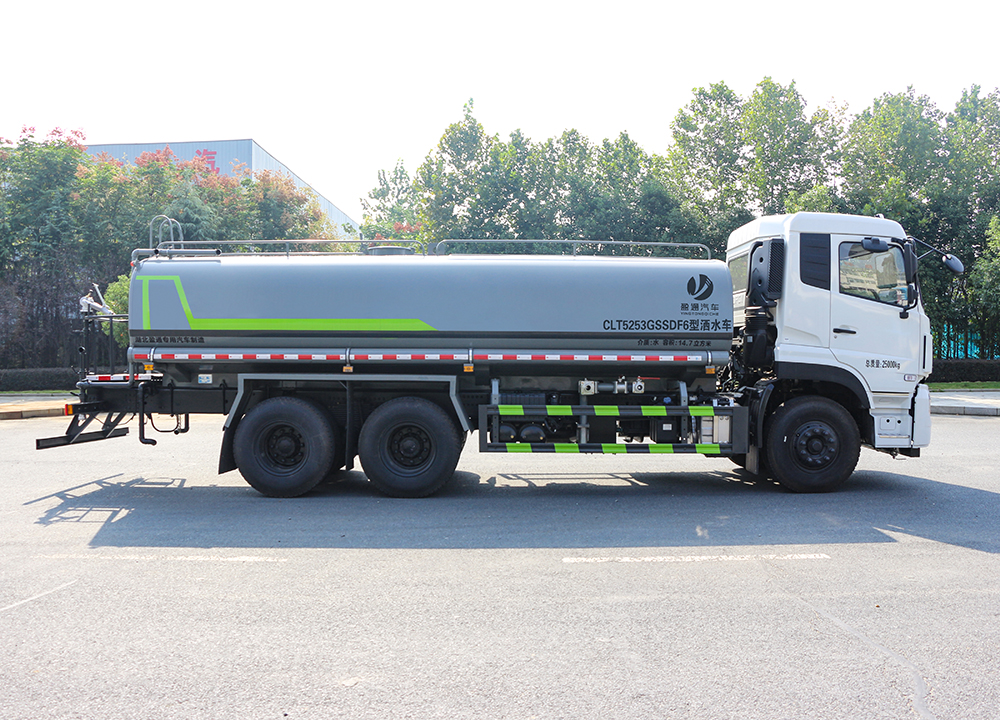 18.3方天龍后雙橋龍擎350馬力灑水車(chē)