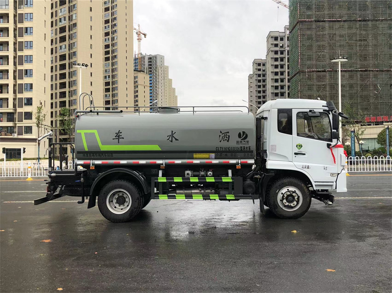 東風福瑞卡12方灑水車